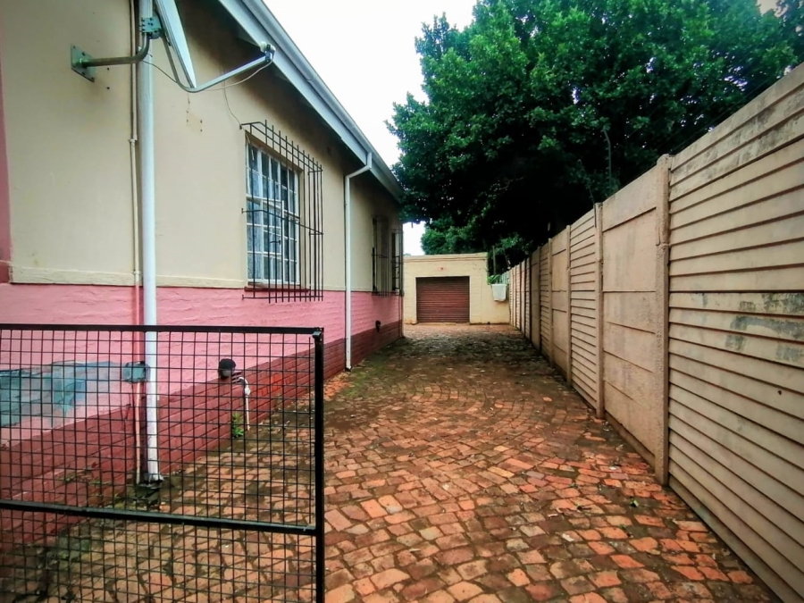 3 Bedroom Property for Sale in Riviera Gauteng