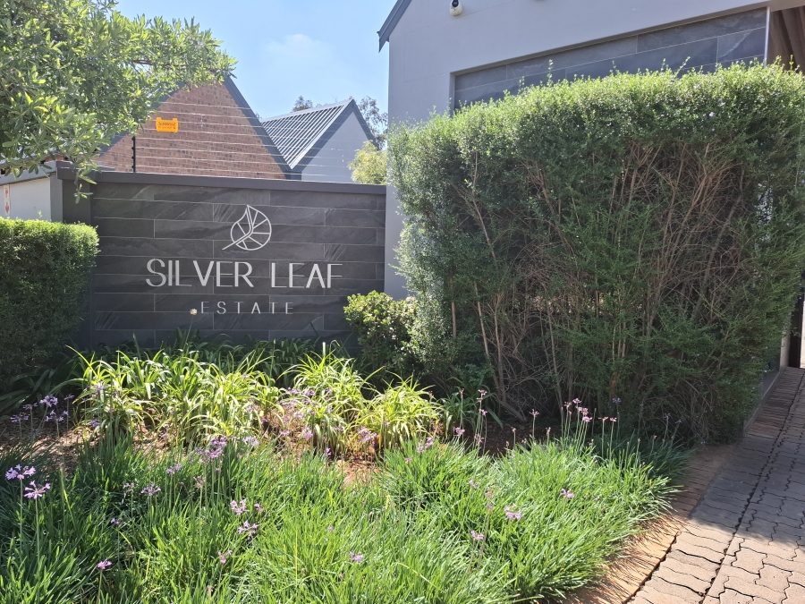 2 Bedroom Property for Sale in Olympus AH Gauteng