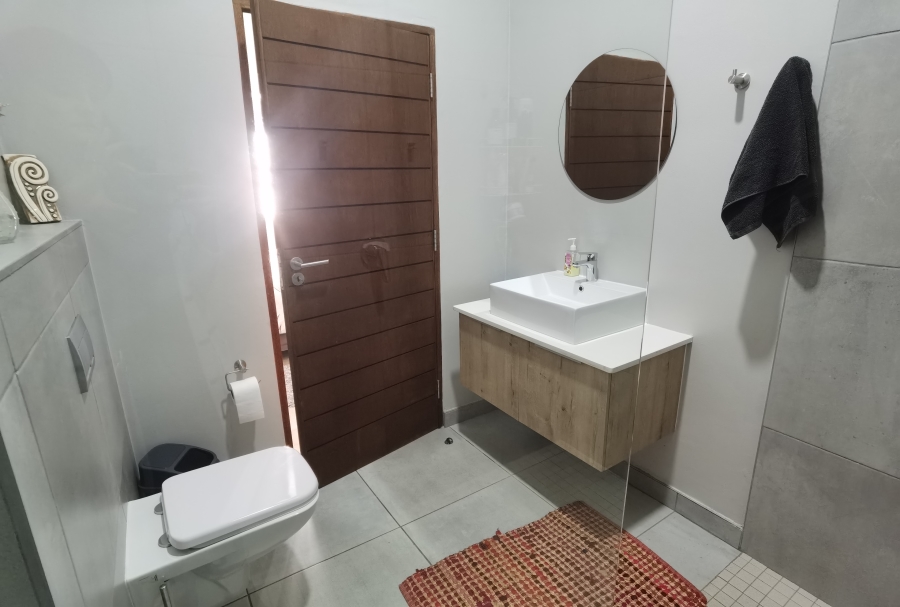 2 Bedroom Property for Sale in Olympus AH Gauteng