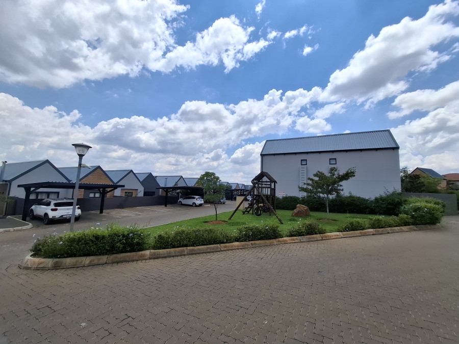 2 Bedroom Property for Sale in Olympus AH Gauteng