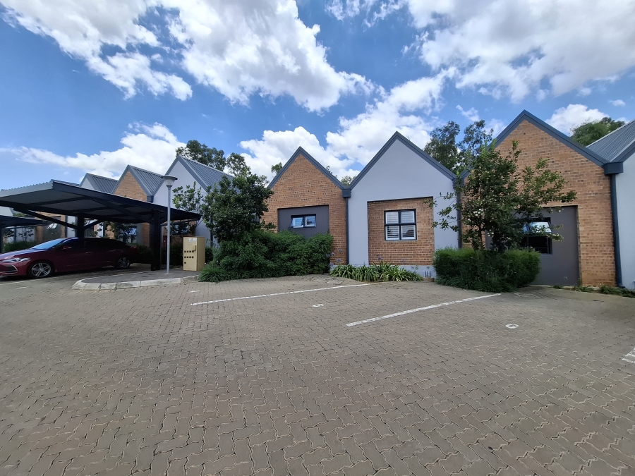 2 Bedroom Property for Sale in Olympus AH Gauteng