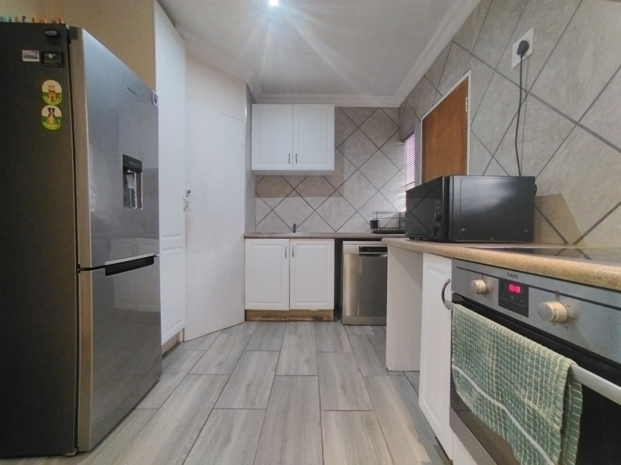 3 Bedroom Property for Sale in Celtisdal Gauteng