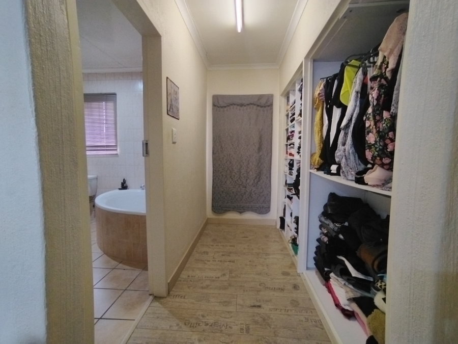 3 Bedroom Property for Sale in Celtisdal Gauteng