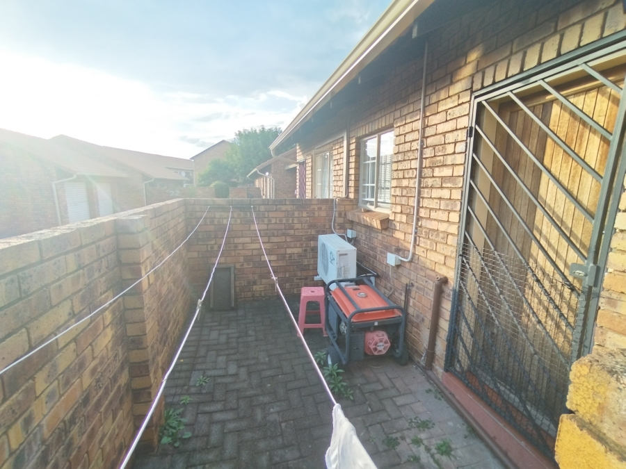 3 Bedroom Property for Sale in Celtisdal Gauteng