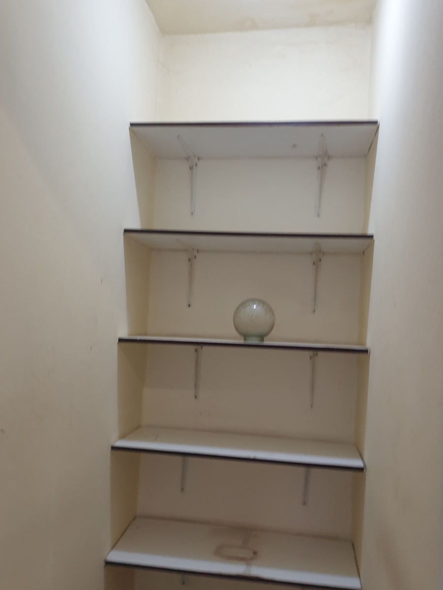 5 Bedroom Property for Sale in Heuwelsig Estate Gauteng