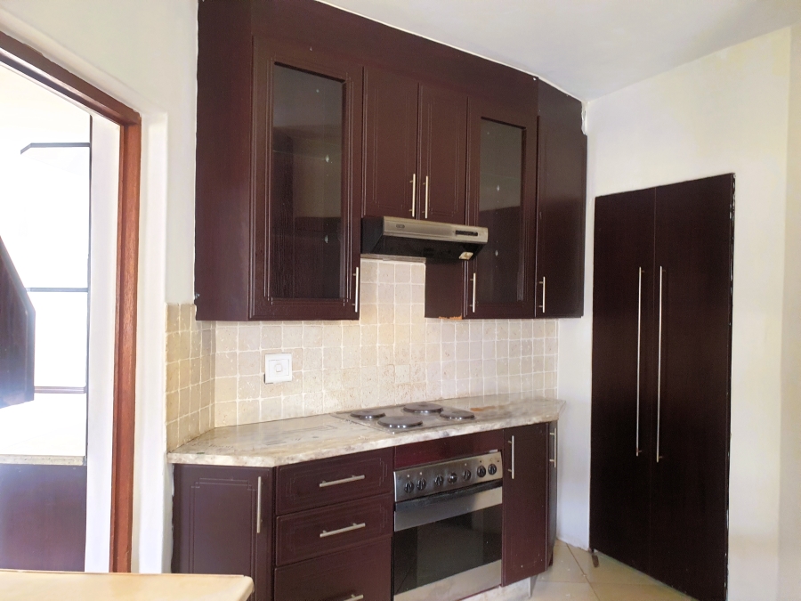 5 Bedroom Property for Sale in Heuwelsig Estate Gauteng