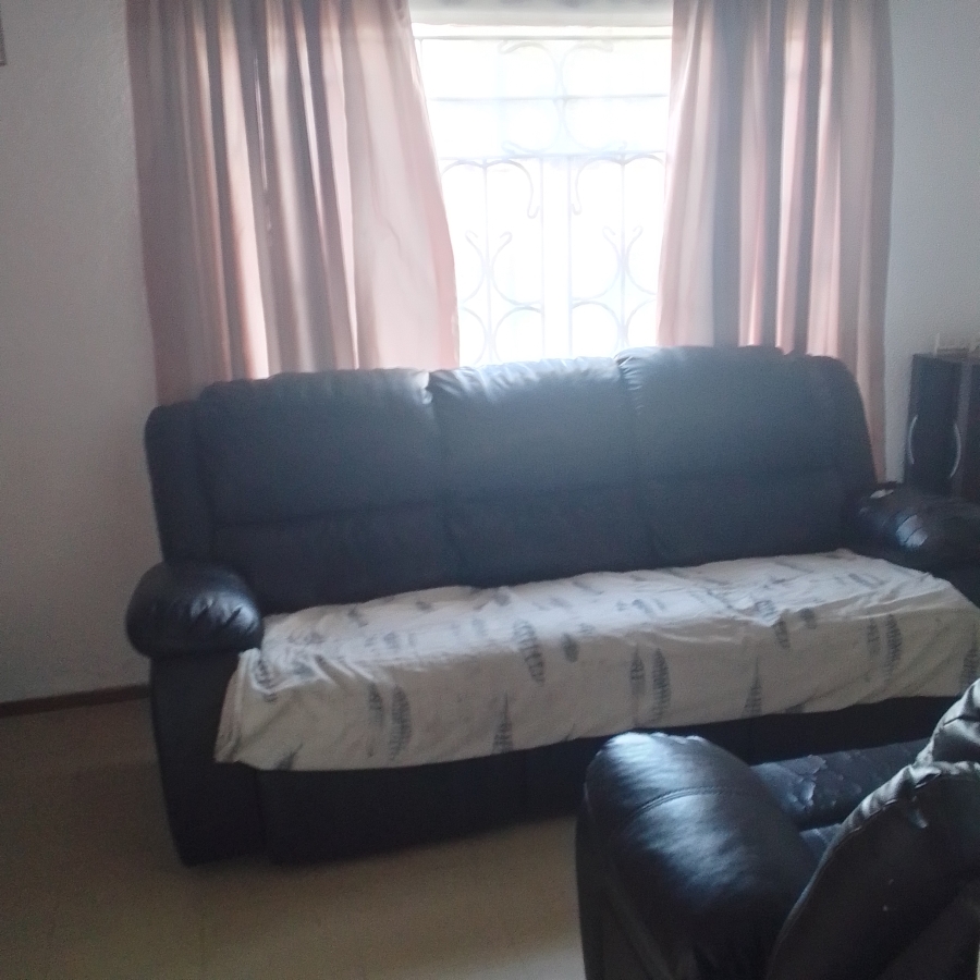 3 Bedroom Property for Sale in Nellmapius Gauteng