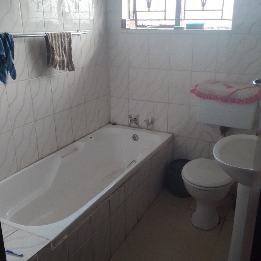 3 Bedroom Property for Sale in Nellmapius Gauteng