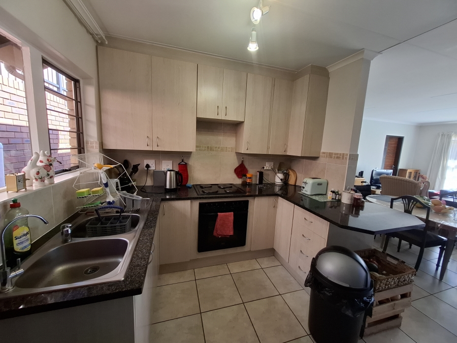 2 Bedroom Property for Sale in Equestria Gauteng
