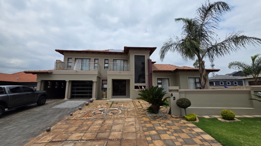 5 Bedroom Property for Sale in Savannah Country Estate Gauteng