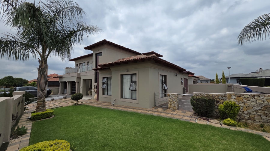 5 Bedroom Property for Sale in Savannah Country Estate Gauteng
