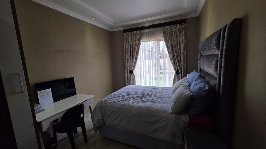 5 Bedroom Property for Sale in Savannah Country Estate Gauteng