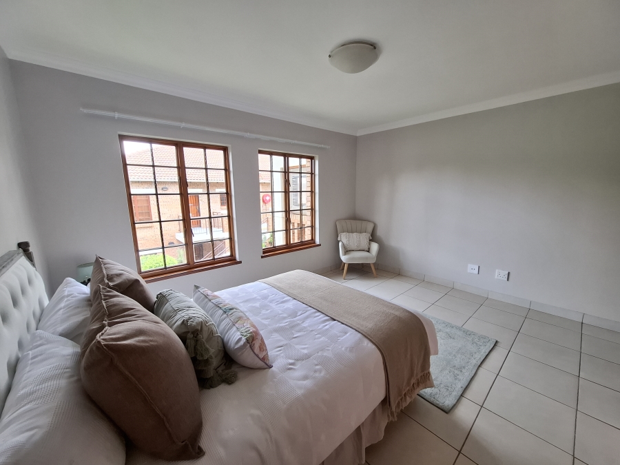 2 Bedroom Property for Sale in Equestria Gauteng