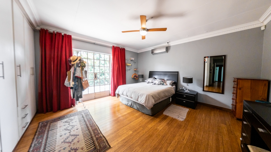 4 Bedroom Property for Sale in Eldoraigne Gauteng