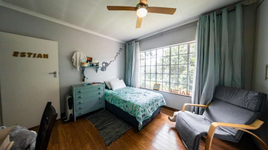 4 Bedroom Property for Sale in Eldoraigne Gauteng