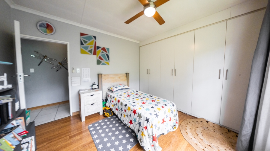 4 Bedroom Property for Sale in Eldoraigne Gauteng