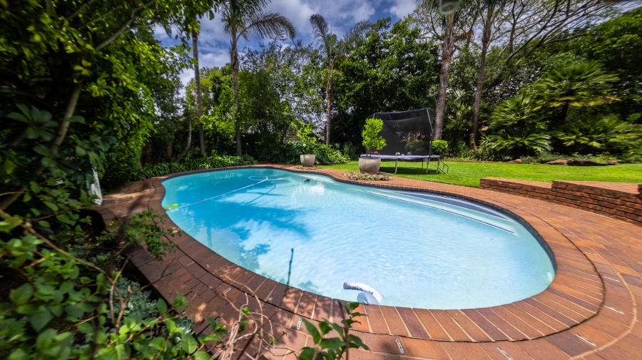 4 Bedroom Property for Sale in Eldoraigne Gauteng