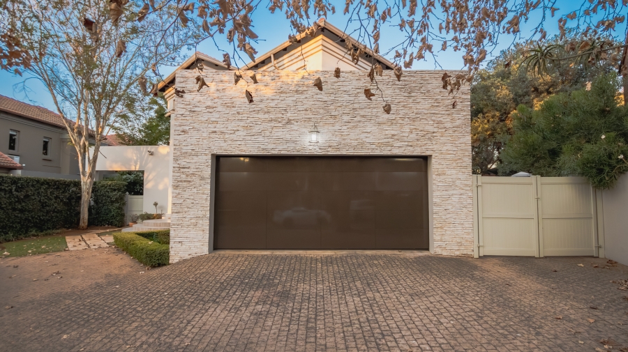 4 Bedroom Property for Sale in Boardwalk Manor Gauteng