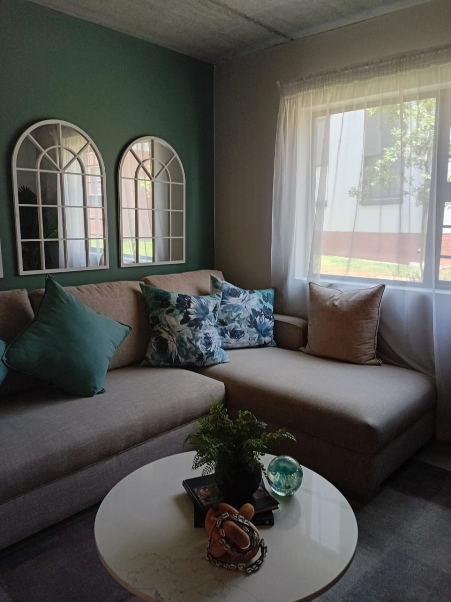 To Let 2 Bedroom Property for Rent in Jabulani Gauteng