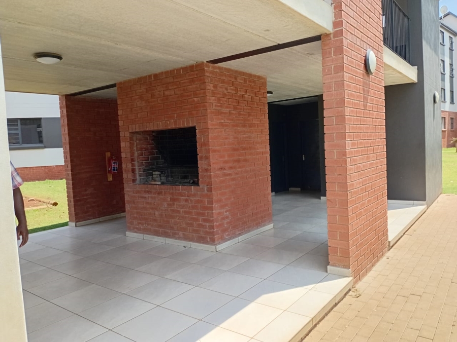 To Let 2 Bedroom Property for Rent in Jabulani Gauteng