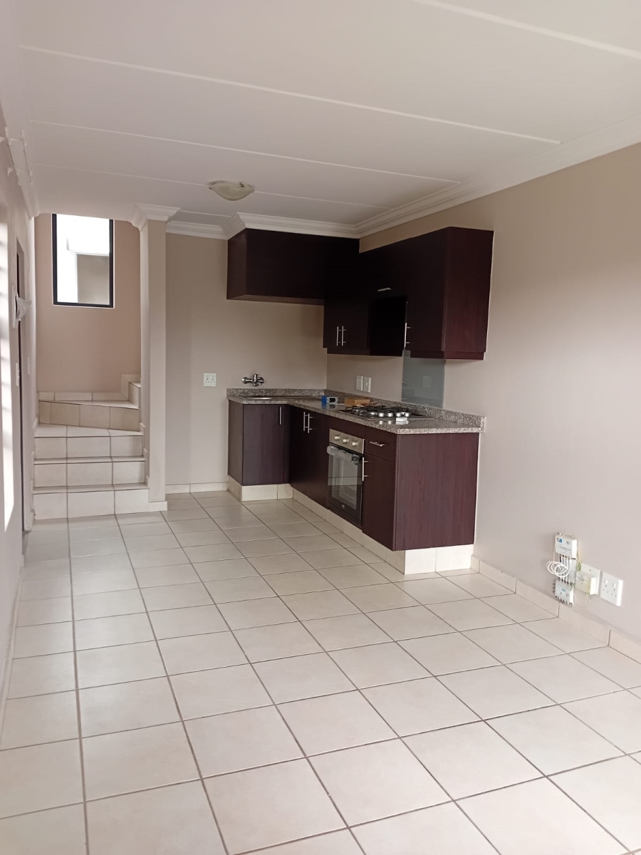 To Let 3 Bedroom Property for Rent in South Hills Gauteng
