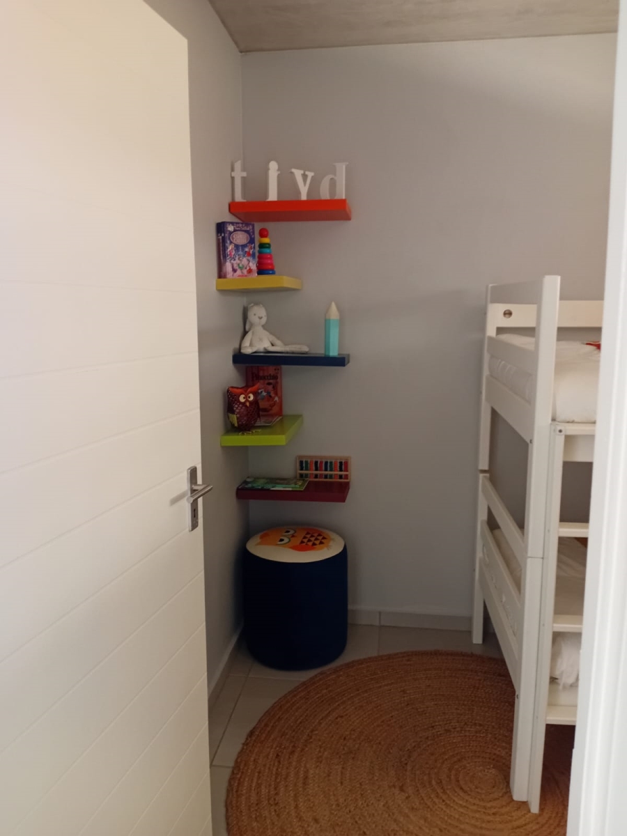 To Let 2 Bedroom Property for Rent in Fleurhof Gauteng