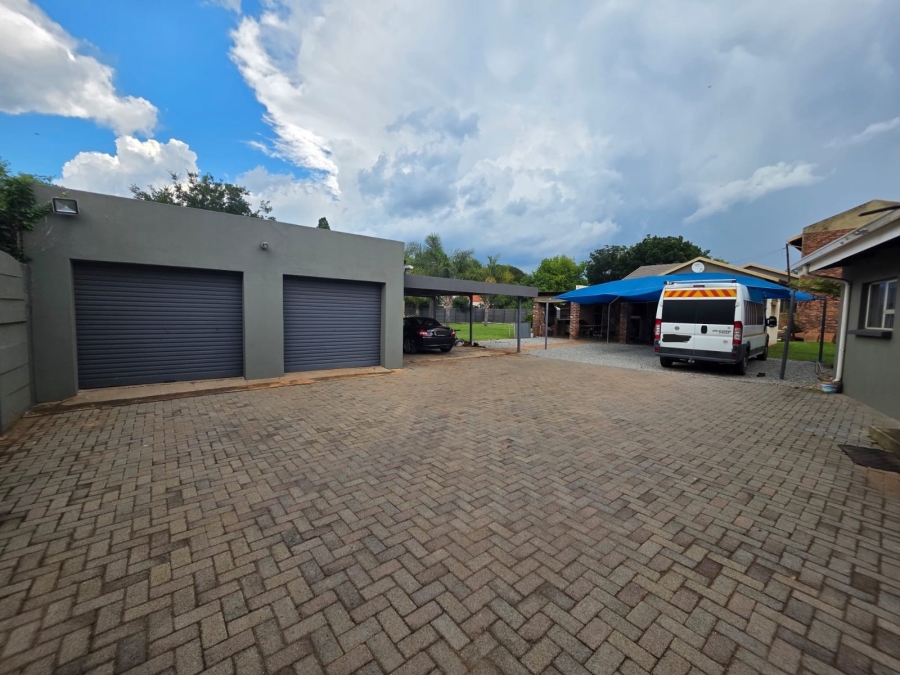 3 Bedroom Property for Sale in Rynfield Gauteng