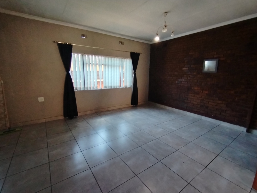 To Let 1 Bedroom Property for Rent in Northmead Gauteng