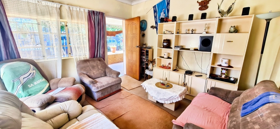 2 Bedroom Property for Sale in Pretoria North Gauteng