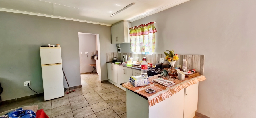 2 Bedroom Property for Sale in Pretoria North Gauteng