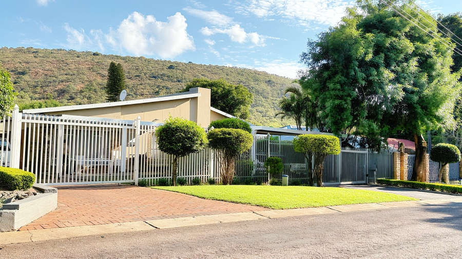 4 Bedroom Property for Sale in Wonderboom Gauteng