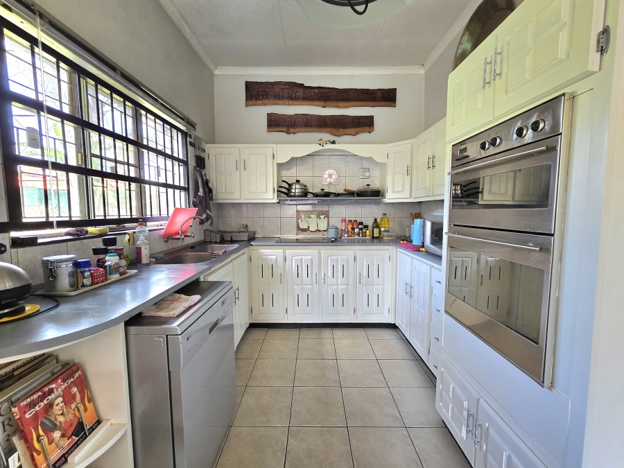 4 Bedroom Property for Sale in Theresa Park Gauteng