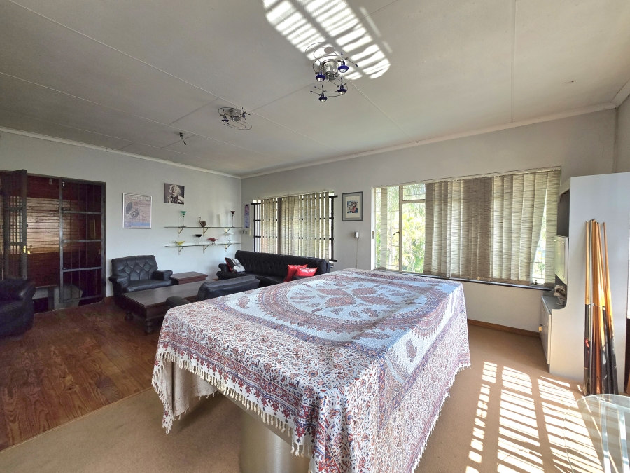 4 Bedroom Property for Sale in Theresa Park Gauteng