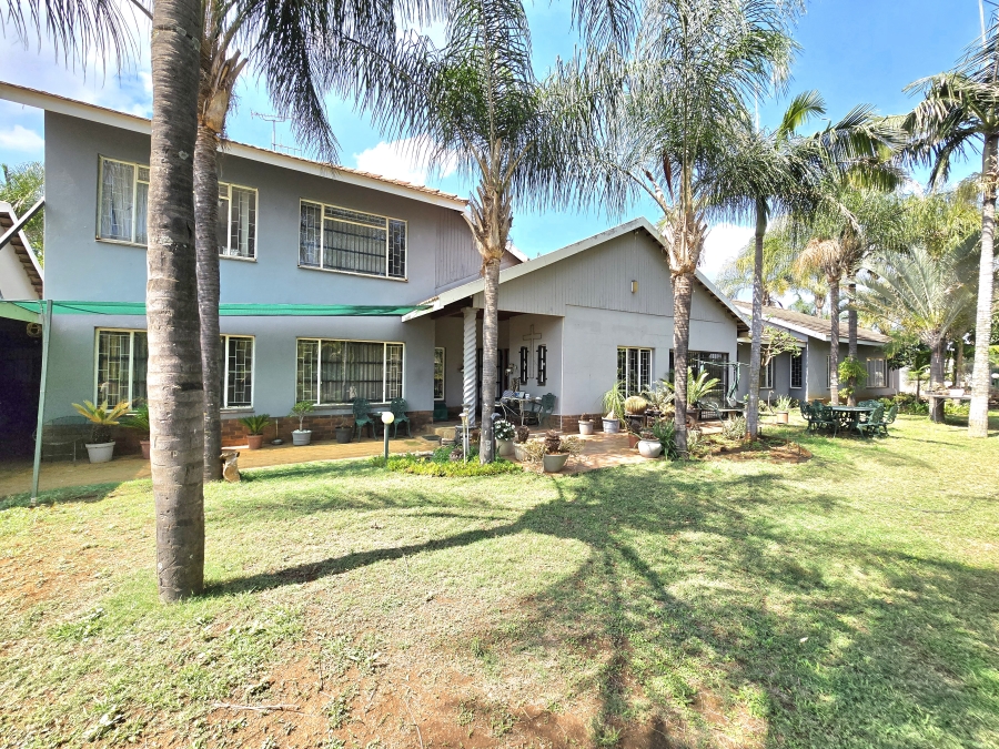 4 Bedroom Property for Sale in Theresa Park Gauteng