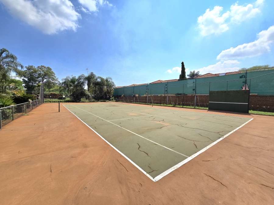 4 Bedroom Property for Sale in Theresa Park Gauteng