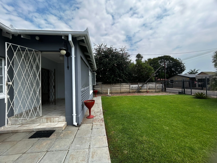 3 Bedroom Property for Sale in Villieria Gauteng