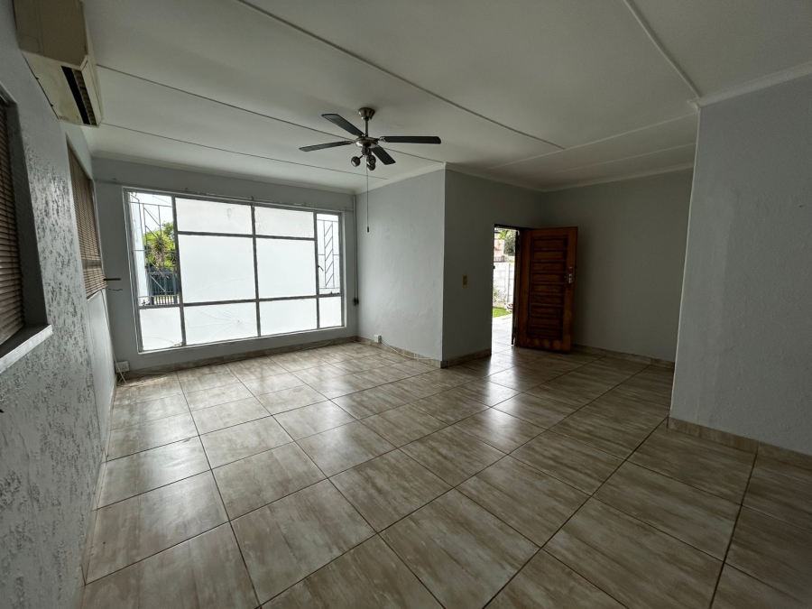 3 Bedroom Property for Sale in Villieria Gauteng