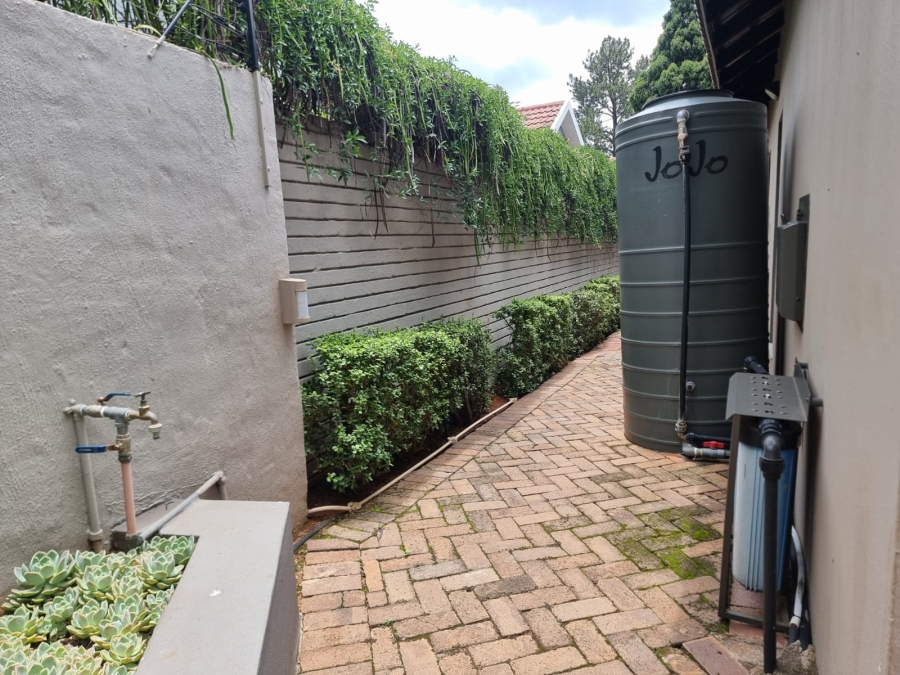 To Let 1 Bedroom Property for Rent in Brooklyn Gauteng
