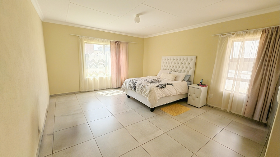 3 Bedroom Property for Sale in The Orchards Gauteng