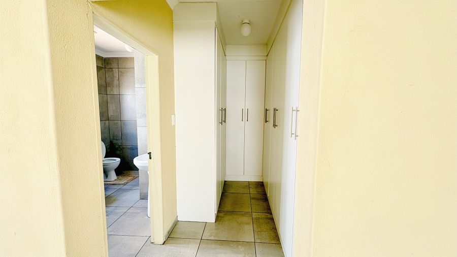 3 Bedroom Property for Sale in The Orchards Gauteng