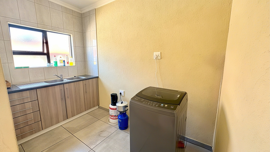 3 Bedroom Property for Sale in The Orchards Gauteng