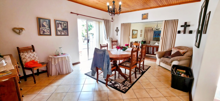 4 Bedroom Property for Sale in Magalieskruin Gauteng