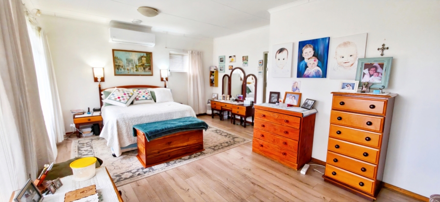 4 Bedroom Property for Sale in Magalieskruin Gauteng