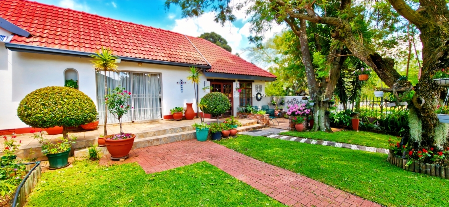 4 Bedroom Property for Sale in Magalieskruin Gauteng