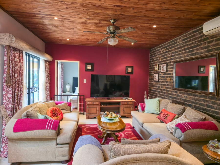 4 Bedroom Property for Sale in Florauna Gauteng