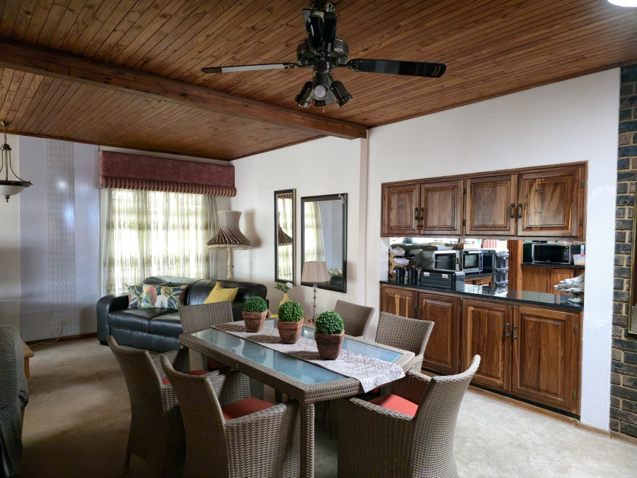 4 Bedroom Property for Sale in Florauna Gauteng