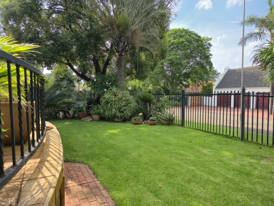 4 Bedroom Property for Sale in Florauna Gauteng