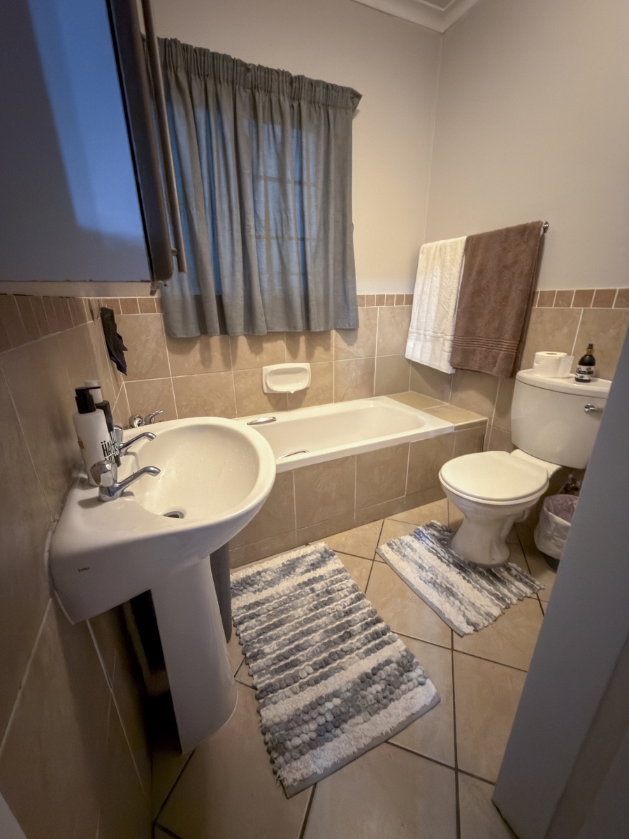 2 Bedroom Property for Sale in Mooikloof Ridge Gauteng
