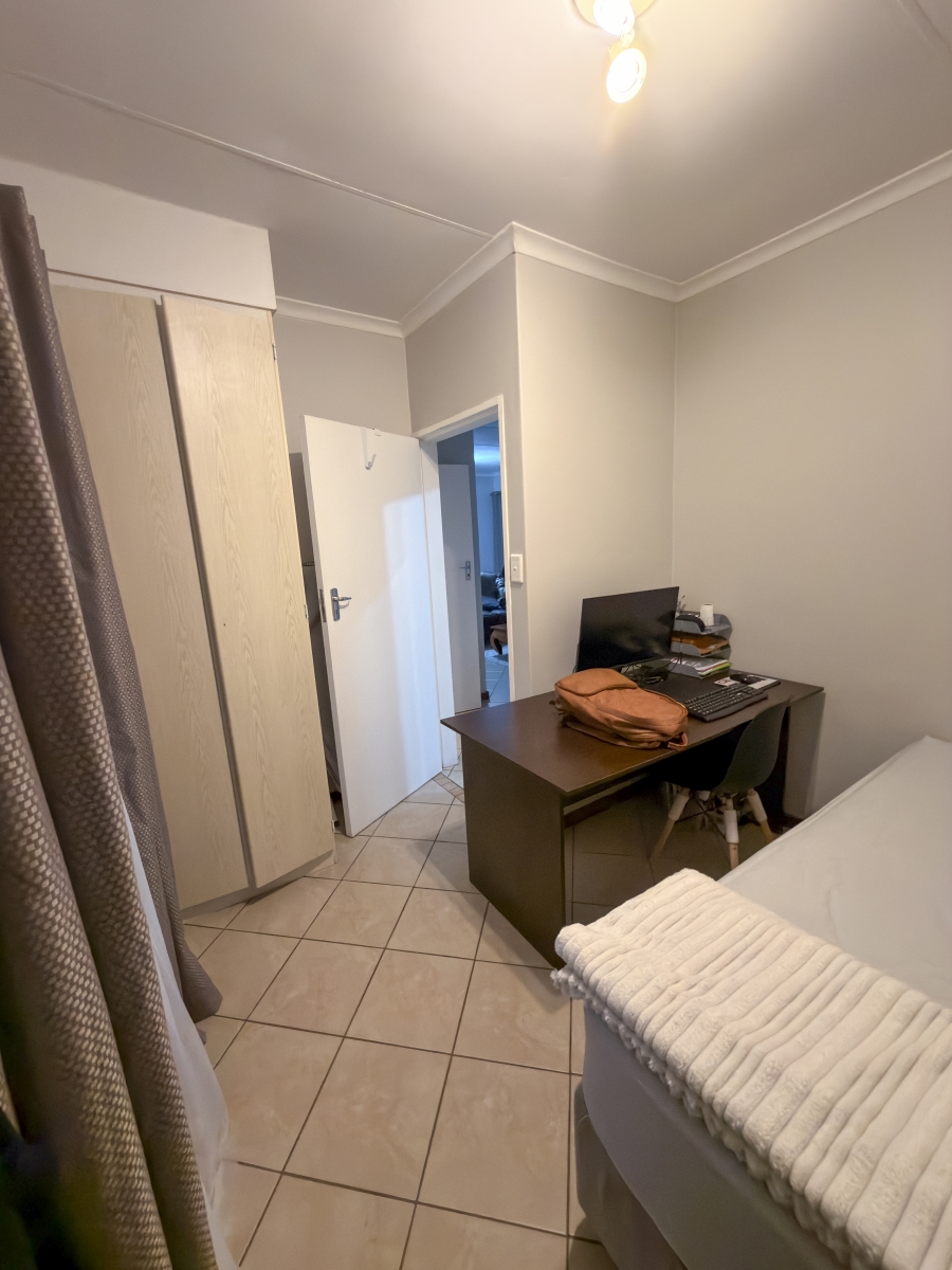 2 Bedroom Property for Sale in Mooikloof Ridge Gauteng