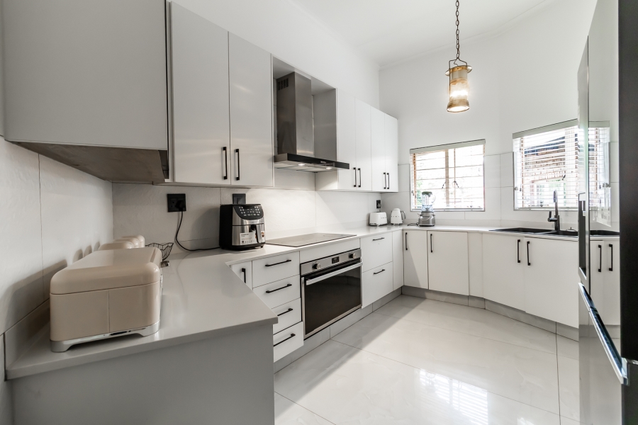 3 Bedroom Property for Sale in Waterkloof Glen Gauteng